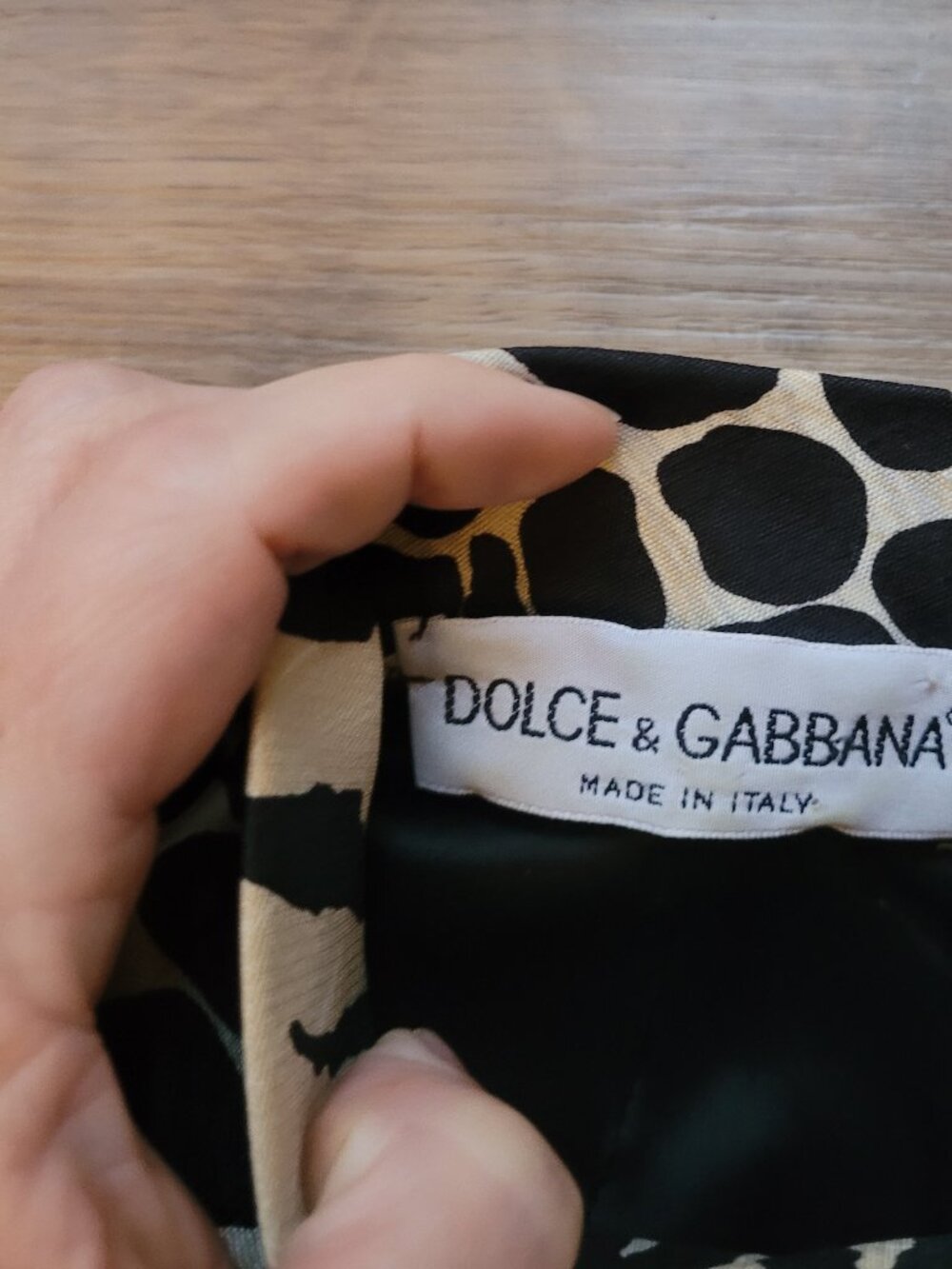 Dolce and Gabbana iconic Y2K silk animal print tunic - Picture 13 of 15
